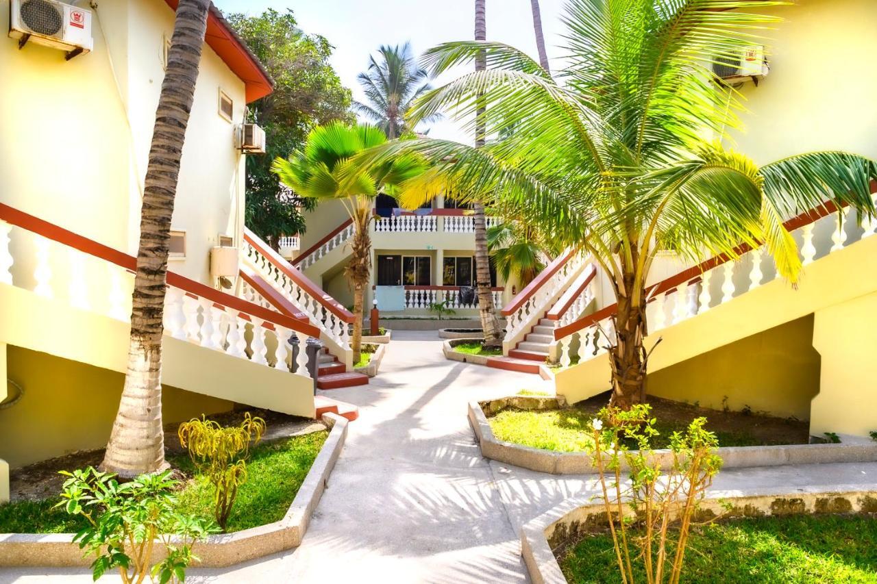 Palm Beach Hotel Kotu Extérieur photo