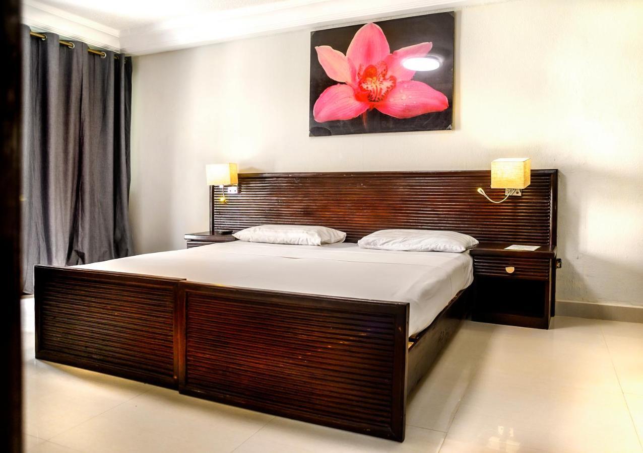 Palm Beach Hotel Kotu Extérieur photo